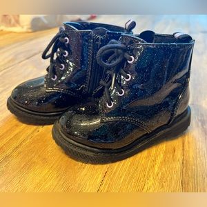 Black sparkle boots